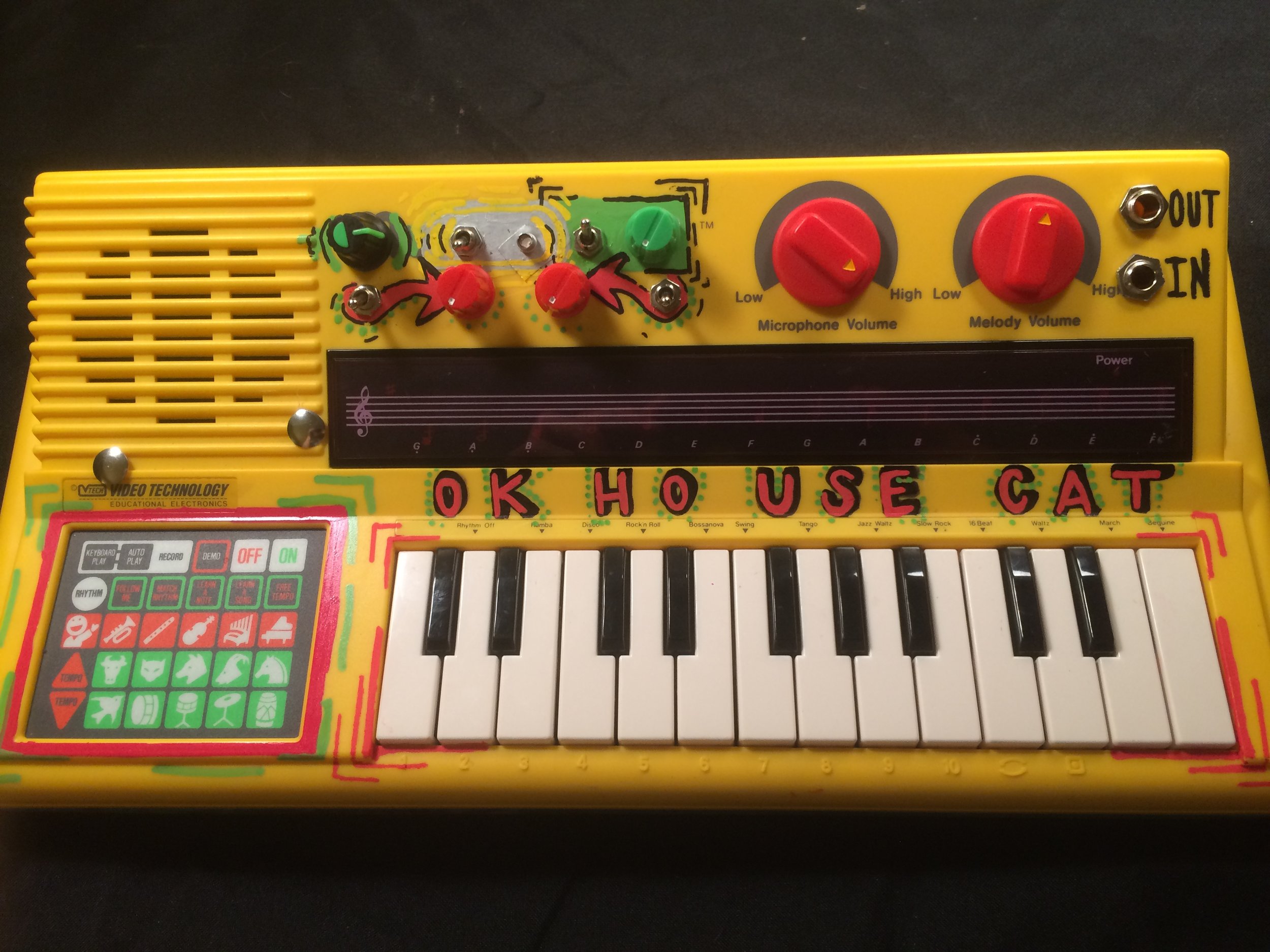 circuit bent VTech Music Major